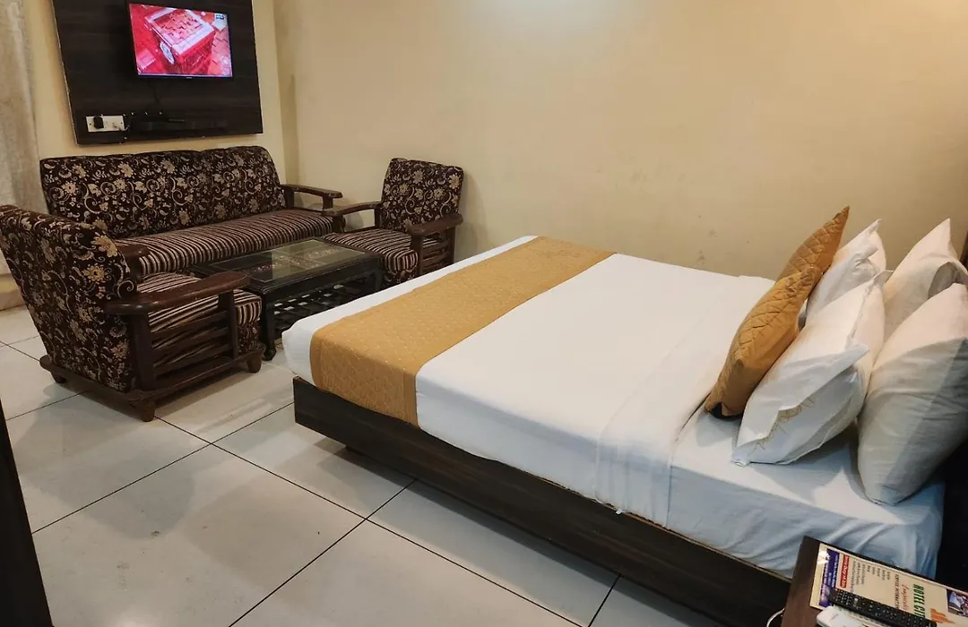 Hotel Grand Lawson-1